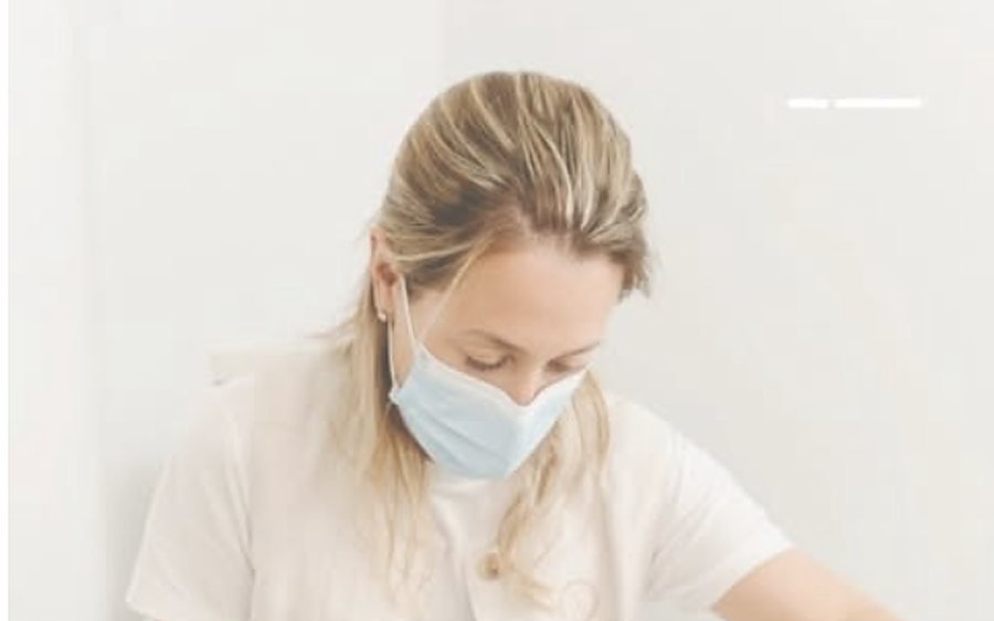 Tratamiento de rejuvenecimiento facial